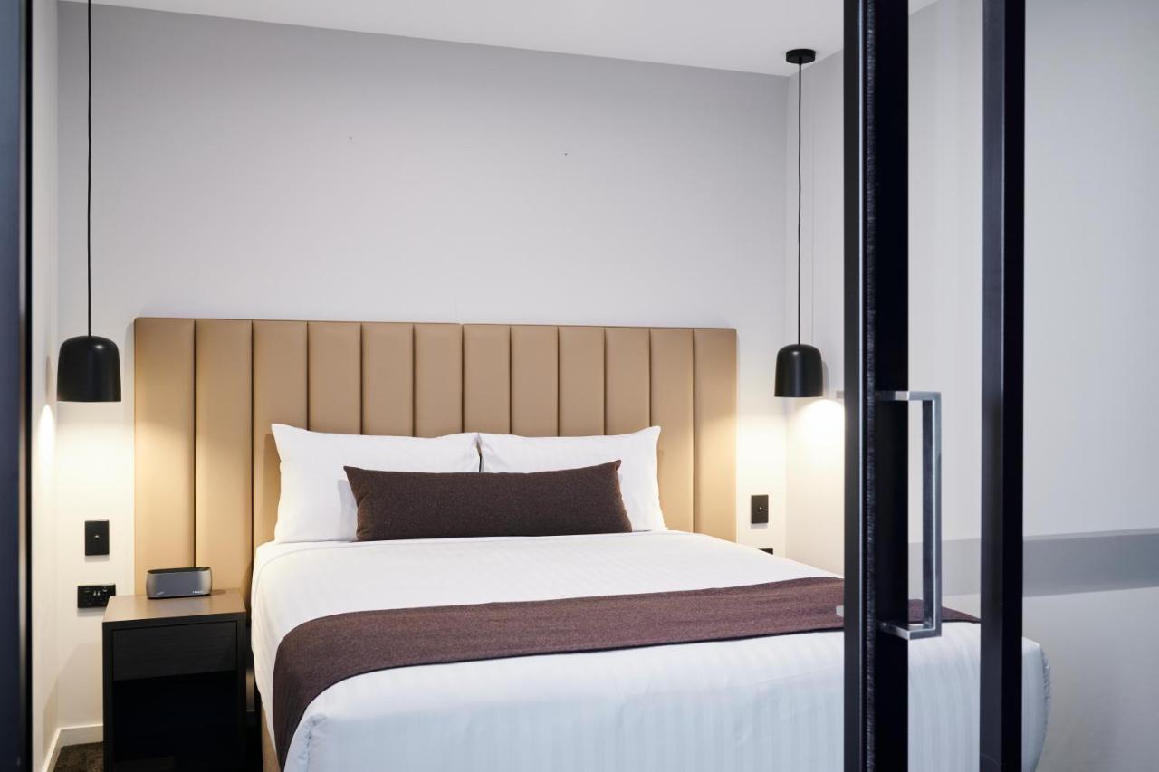 Abode Belconnen Hotell Canberra Exteriör bild