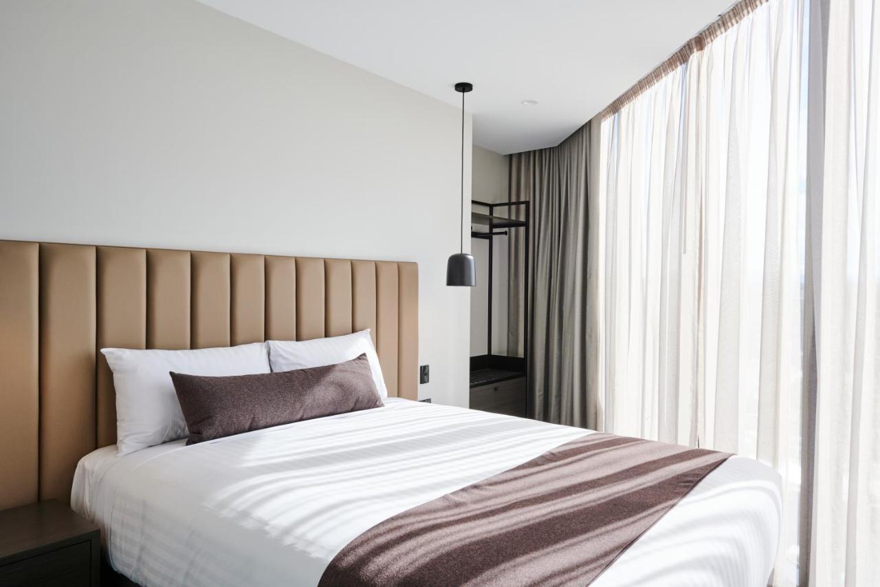 Abode Belconnen Hotell Canberra Exteriör bild