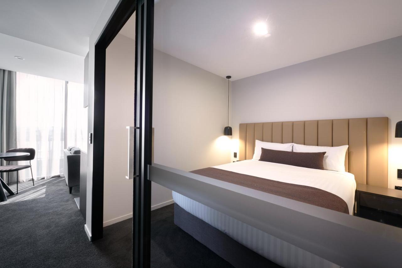 Abode Belconnen Hotell Canberra Exteriör bild