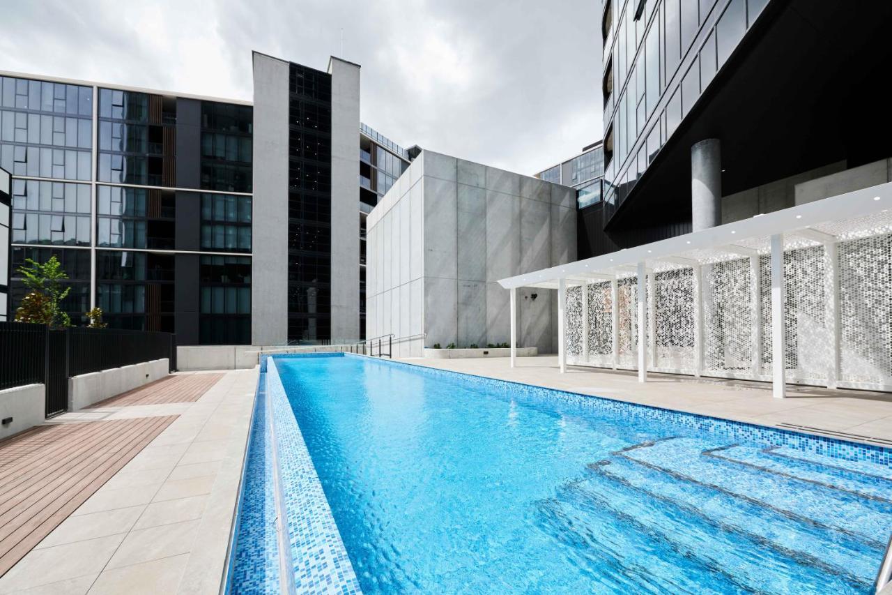 Abode Belconnen Hotell Canberra Exteriör bild